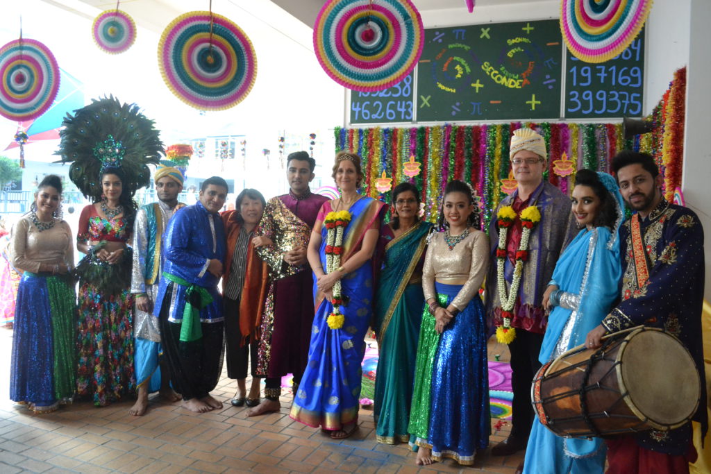 LFKL organised an Indian dance show for the festival of lights!